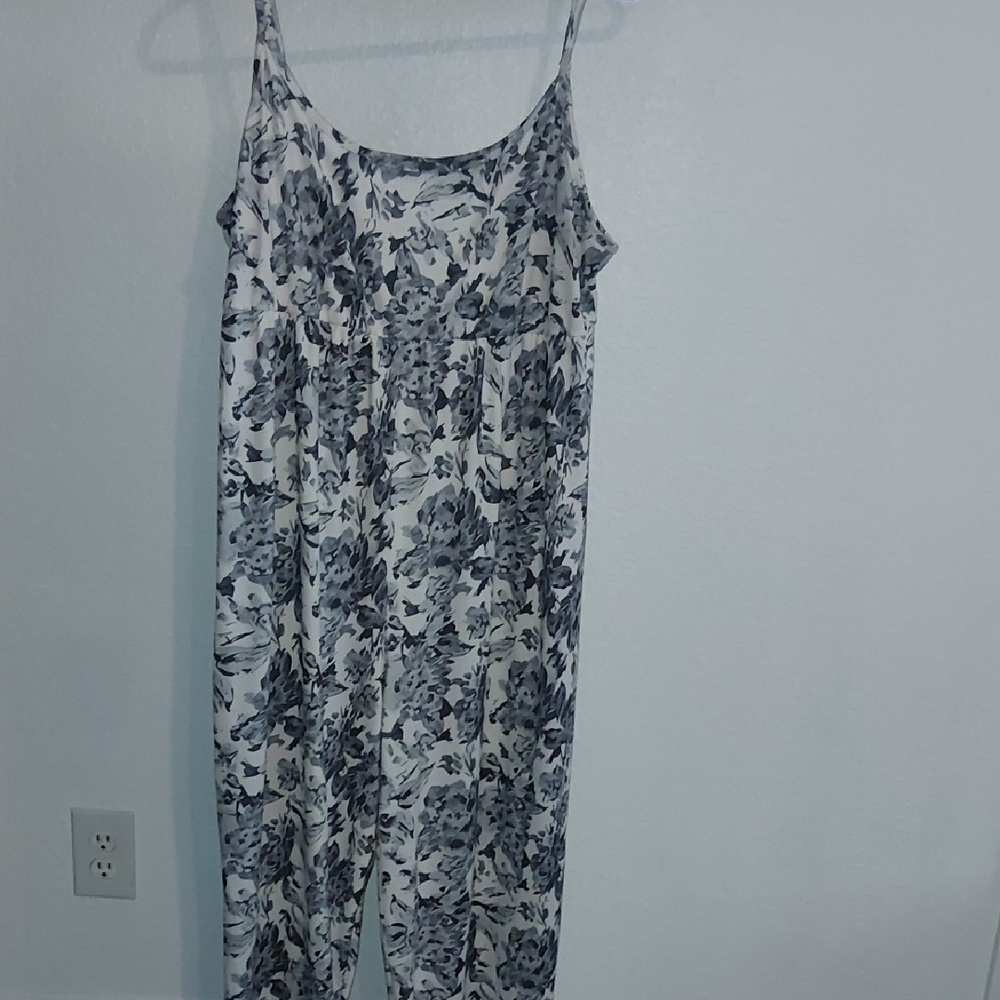 Floral Print Rompers - Black and White